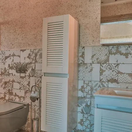 ホテル Turunc House *