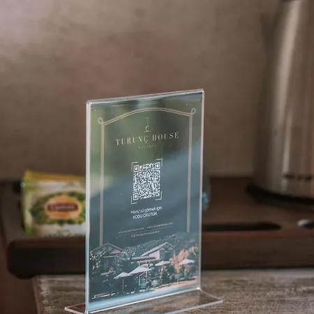 Turunç House Otel