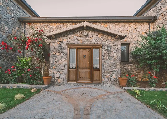 Turunc House * 카야코이