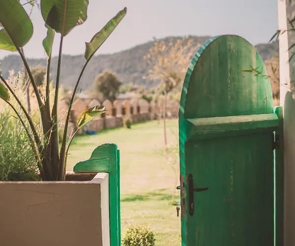 호텔 Turunc House *