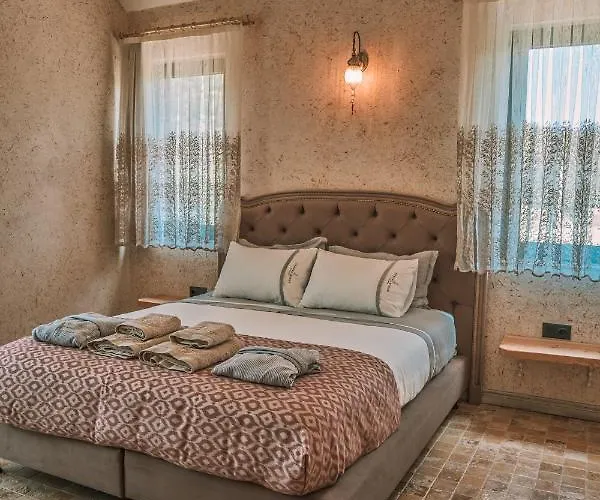 Turunc House 호텔 카야코이