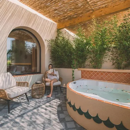 Turunc House Hotel *